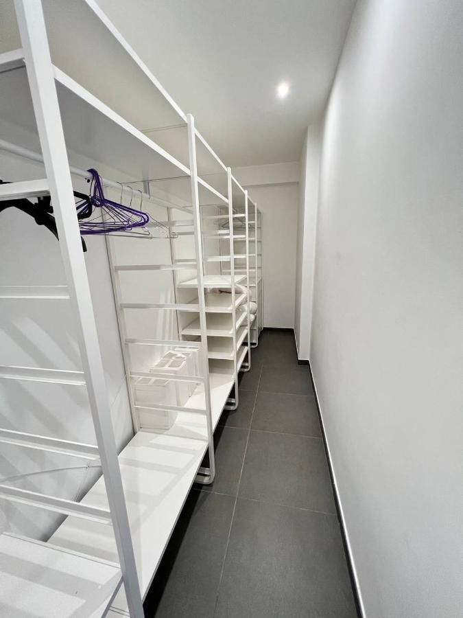 Modern Loft Center Of Turin + Jacuzzi 30M Metro Leilighet Collegno Eksteriør bilde