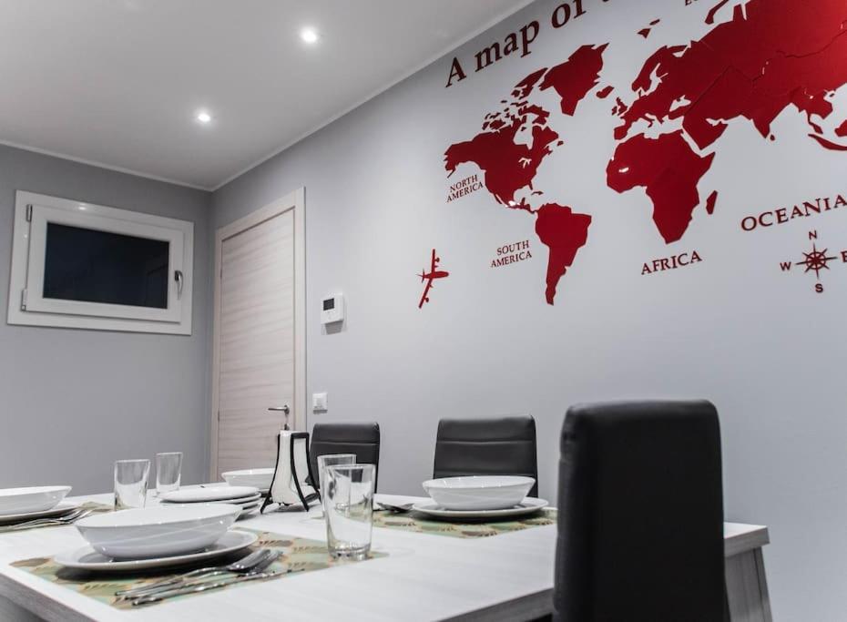 Modern Loft Center Of Turin + Jacuzzi 30M Metro Leilighet Collegno Eksteriør bilde