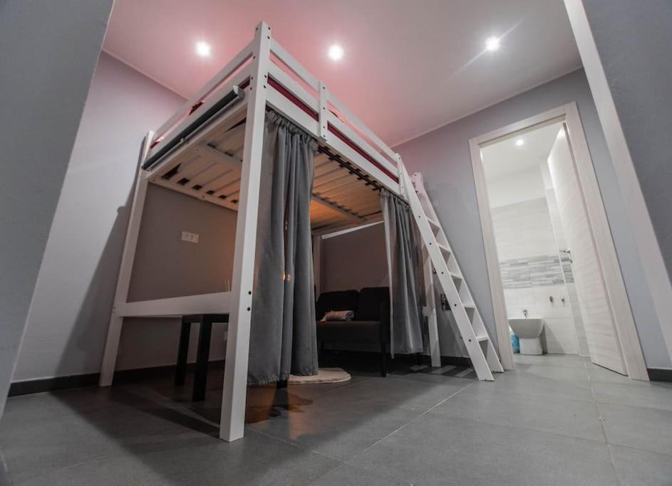 Modern Loft Center Of Turin + Jacuzzi 30M Metro Leilighet Collegno Eksteriør bilde