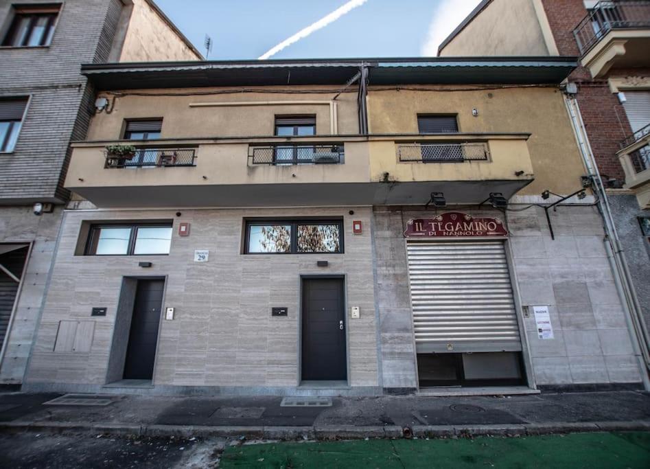 Modern Loft Center Of Turin + Jacuzzi 30M Metro Leilighet Collegno Eksteriør bilde